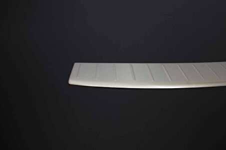 VW Caddy Krom Arka Tampon Eşiği Taşlı 2015-2020 Arası
