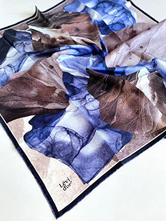 Levidor Tivil Saf İpek Eşarp 49417 Mavi Karışık Desen