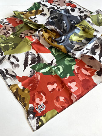 Levidor Tivil Saf İpek Eşarp 49258 Yeşil Karışık Desen