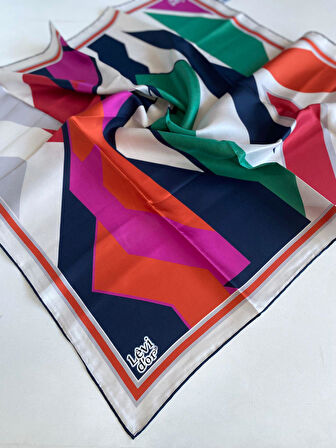 Levidor Tivil Saf İpek Eşarp 49389 Turuncu Karışık Desen