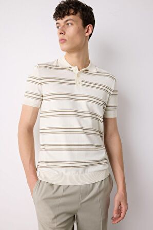 DeFacto Regular Fit Polo Yaka Kısa Kollu Yumuşak Tuşeli Triko Tişört E2665AX25SPER100