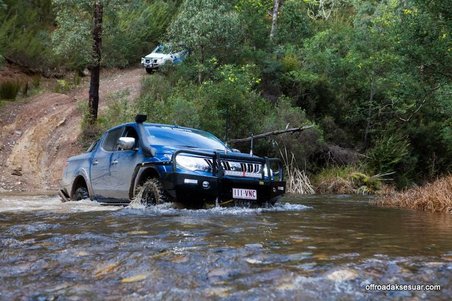 Mitsubishi L200 TJM Snorkel 2015-2019