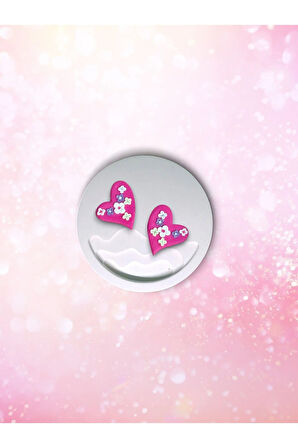 Muffyclay Özel Tasarım, El Yapımı Polimer Kil Pembe Kalp Üzeri Çiçek Motifli Küpe