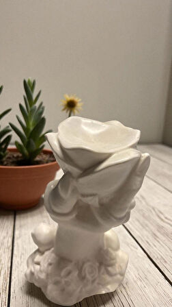 Zarif Elde Gül Motifli Seramik Dekor Objesi 2 adet