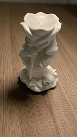 Zarif Elde Gül Motifli Seramik Dekor Objesi 2 adet