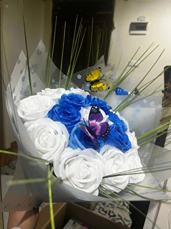 KAYZEN Mavi beyaz gül Buket’i