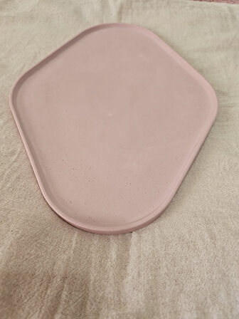 Taş Tozu El Yapımı Nişanlık Sunumluk ve Mumluk Oval Dörtgen Tepsi – Şık Dekoratif Tasarım (30x23 cm)