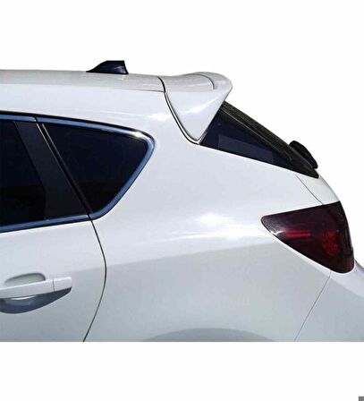 Opel Astra J spoiler çıtası (Pianoblack) 2010 sonrası