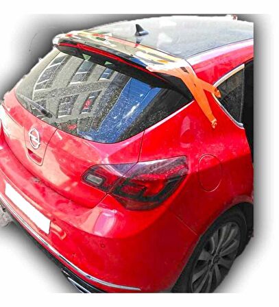 Opel Astra J spoiler çıtası (Pianoblack) 2010 sonrası