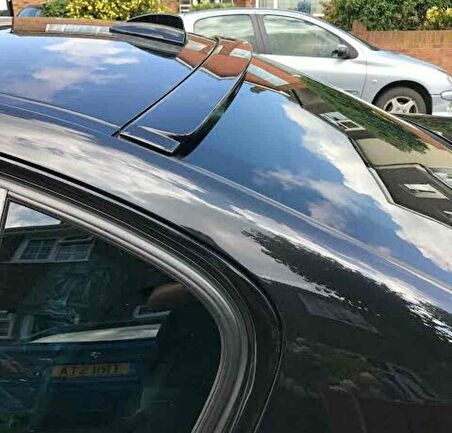 Bmw F30 cam üstü spoiler boyalı (Pianoblack) 2012-2018 arası