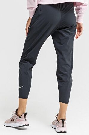 Nike Essential Women's Pants 7/8 Kadın Koşu Yürüyüş Pantolunu