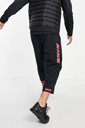 Nike Sport Clash Training Coupe Pants Kısa Sporcu Eşofman Altı CZ