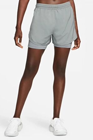 Nike Tempo Lux 2in1 Training Shorts ikisi Bir Arada Taytlı Kadın Şort Gri