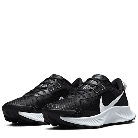 Nike Pegasus Trail 3  Kadın Siyah Yürüyüş Koşu Ayakkabısı