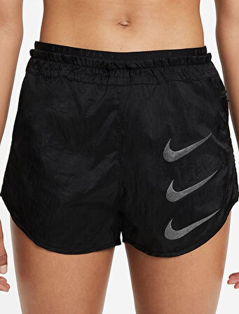Nike Tempo Luxe Run Division 2 si 1 Arada Kadın Spor Siyah Şort 