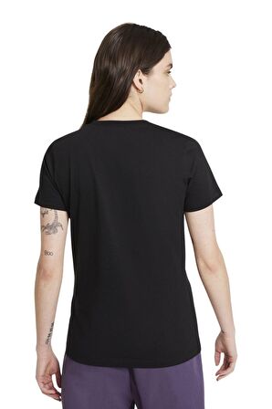 Nike Sportswear Floral Swoosh Short-Sleeve Kadın Tişört - Siyah