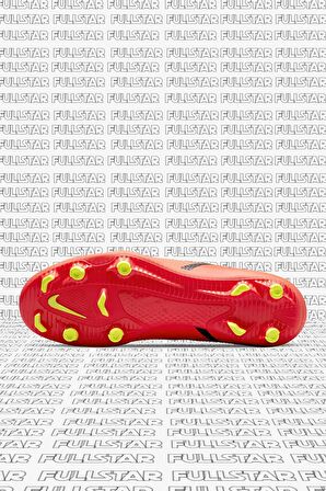 Nike Phantom G. T. 2 Club F. G. / M. G. Unisex Soccer Shoes Beyaz Kırmızı Krampon