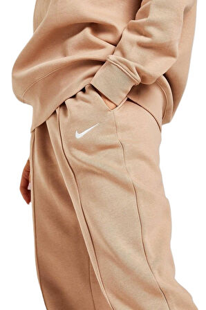Nike Sportswear Loose Fit Pant Bol ve Uzun Kesim Sütlü Kahve Eşofman Altı