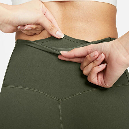 Nike Dri Fit Zenvy Gentle Support High Waisted 7/8 Leggings Kadın Yüksek Bel İç Cepli Spor Tayt Haki