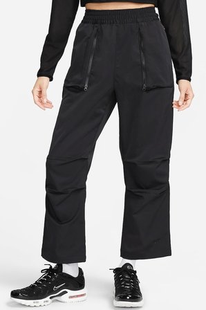 Nike Sportswear Dri Fit Tech Pack Mid Rise Woven Pant Kadın Dokuma Eşofman Altı Siyah