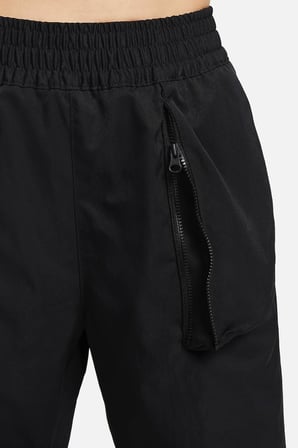 Nike Sportswear Dri Fit Tech Pack Mid Rise Woven Pant Kadın Dokuma Eşofman Altı Siyah