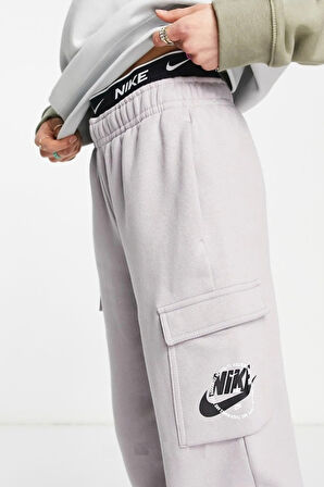 Nike Sportswear Graphic Fleece Cargo Womens Pant Kadın Eşofman Altı Lila