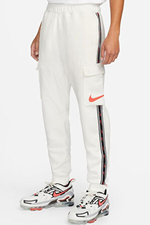 Nike Sportswear Repeat Standart Fit Kesim Şardonlu Kargo Cepli Erkek Eşofman Altı Beyaz