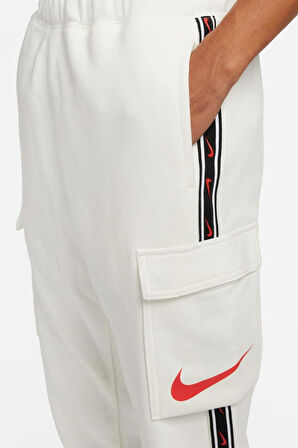 Nike Sportswear Repeat Standart Fit Kesim Şardonlu Kargo Cepli Erkek Eşofman Altı Beyaz