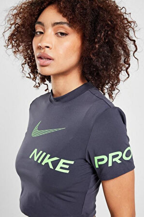 Nike Pro Dri-Fit Cropped Graphic Sleeve Kadın Antrasit Tişört