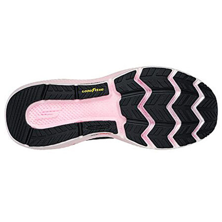 Go Run Ride 11 Kadın Siyah Yürüyüş Ayakkabısı 172079 BKPK