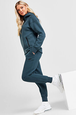 Nike Sportswear Tech Fleece Standart Fit Mid Rise Jogger Kadın Eşofman Altı Koyu Yeşil