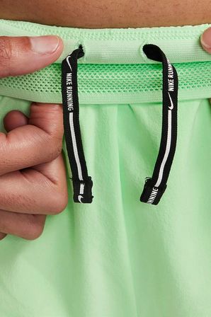 Nike AeroSwift Dri Fit ADV 3" Mid Rise Brief Lined Running Short Green Kadın Pileseli Slip Astarlı Koşu Şortu Yeşil Yeşil