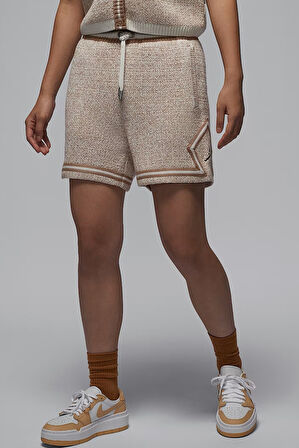 Nike Air Jordan Loose Fit Women's Knit Shorts Kadın Bol Kesim Örgü Şort Bej