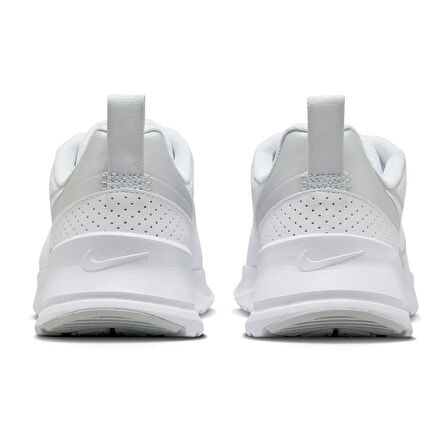 Nike Air Max Nuaxis Womens Sneaker Kadın Günlük Spor Ayakkabı Beyaz