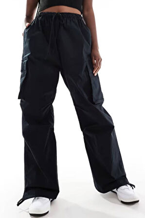 Nike Sportswear Oversized Cargo Dans Pant Kadın Oversize Kargo Cepli Dokuma Eşofman Altı Siyah