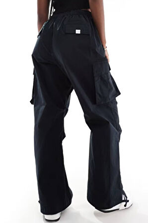 Nike Sportswear Oversized Cargo Dans Pant Kadın Oversize Kargo Cepli Dokuma Eşofman Altı Siyah