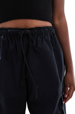 Nike Sportswear Oversized Cargo Dans Pant Kadın Oversize Kargo Cepli Dokuma Eşofman Altı Siyah