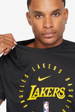 Nike NBA Los Angeles Lakers Legend Practice Tee Black Grafik Baskılı Erkek Tişört Siyah