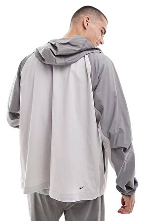 Nike Tech Windrunner Woven Full Zip Loose Fit Jacket Erkek Bol Kesim Paraşüt Kumaş Kapüşonlu Ceket Gri