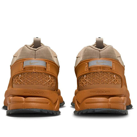 Nike Zoom Vomero Roam Womens Sneaker Su Tutmayan Lastik Bağcıklı Kadın Günlük Spor Ayakkabı Kahverengi
