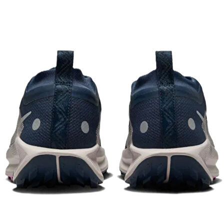 Nike Pegasus Trail 5  Goretex Womens Running Shoes Navy Su Geçirmez Reflektörlü Kadın Doğa Yürüyüş Koşu Ayakkabısı Lacivert