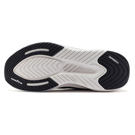 Go Walk Max Walker Kadın Siyah Koşu Ayakkabısı 125053 BKW