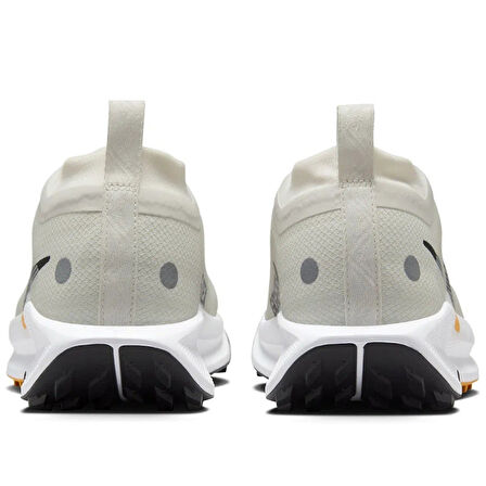 Nike Pegasus Trail 5  Goretex Womens Running Shoes Su Geçirmez Reflektörlü Kadın Doğa Yürüyüş Koşu Ayakkabısı Krem