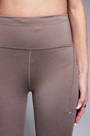 Nike Swift Dri Fit High Rise 7/8 Running Leggings With Pockets Kadın 3 Cepli Antrenman Koşu Taytı Kahverengi