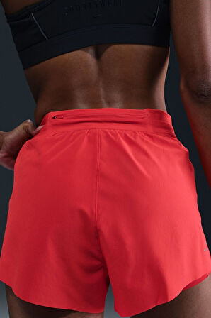 Nike Swift Dri Fit Mid Rise 4" 2IN1 Running Short Kadın 4" Taytlı Koşu Şortu Kırmızı