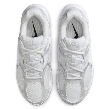 Nike V5 RNR Kadın Beyaz Sneaker Ayakkabı HQ7901-101
