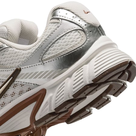 Nike Nike V5 RNR Bej Kadın Günlük Spor Ayakkabı HQ7901-102