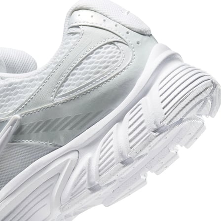 Nike NIKE V5 RNR Beyaz Erkek Günlük Spor Ayakkabı HJ5228-101