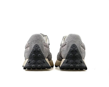 New Balance 327 Gri Modeli Koleksiyonu Kadın Günlük Ayakkabı U327WOC Gri