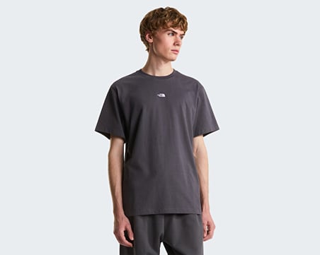 The North Face M Essential Center Logo Relaxed Erkek Outdoor Tişörtü NF0A8GQERHI1 Gri